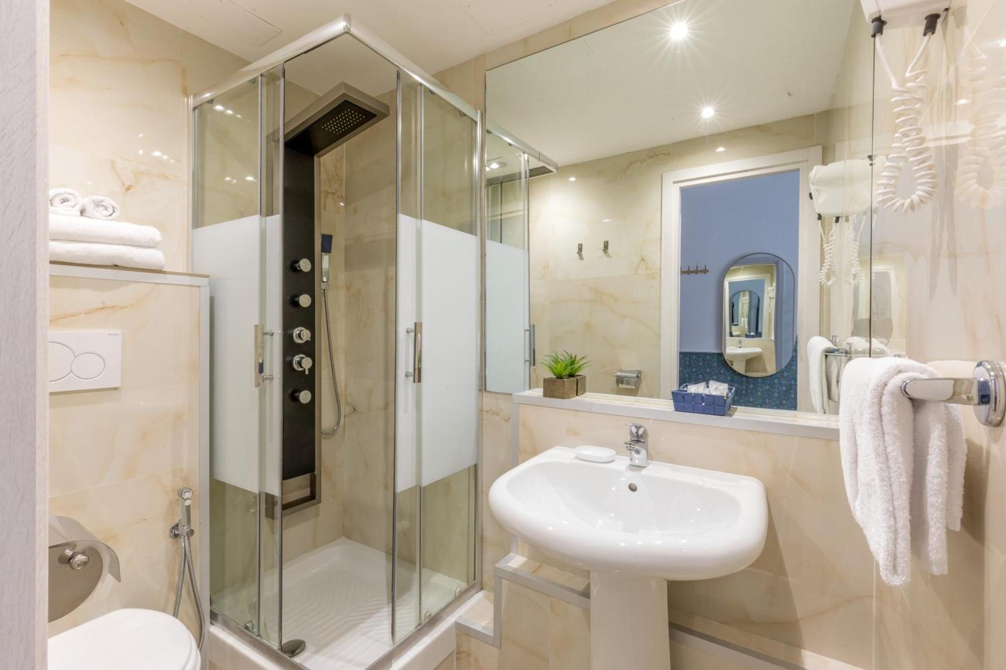 Amalia Suites By Remember Roma Dış mekan fotoğraf